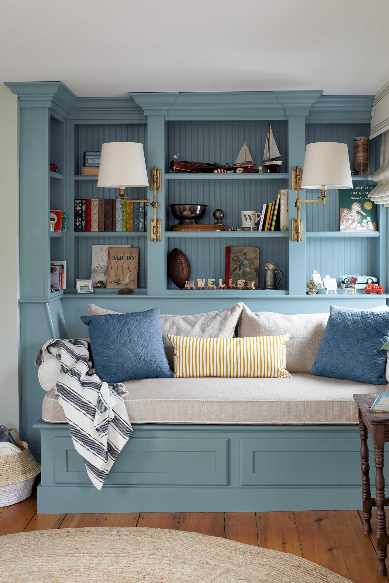 Blue+Soothing Reading Nooks